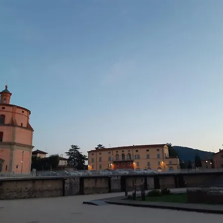 Il Mandorlo *