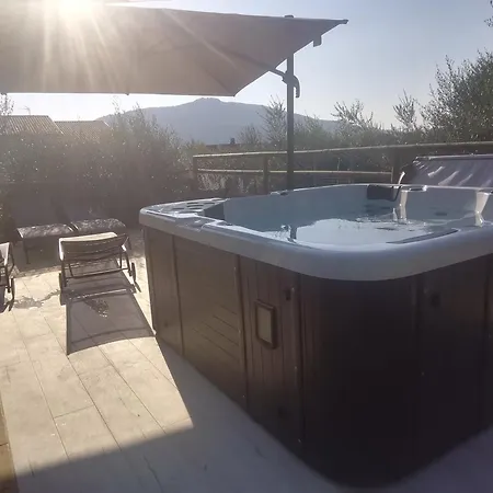 Il Mandorlo * Sant'Orfeto